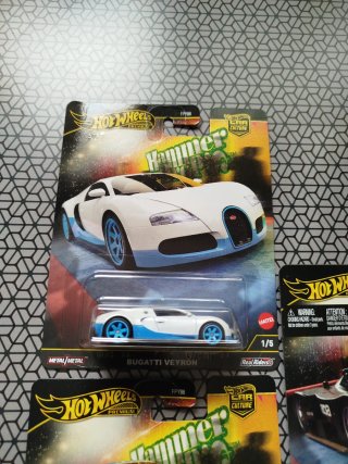 Hot Wheels Serie Hammer Drop