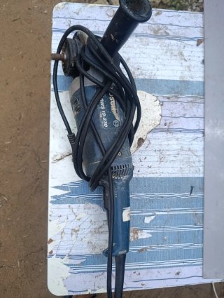 Radial Bosch GWS 19-230
