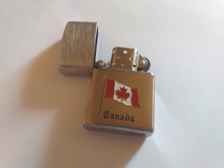 Accendino Zippo Canada 2005