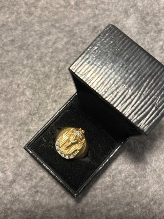 Sello Faraón Oro 18k