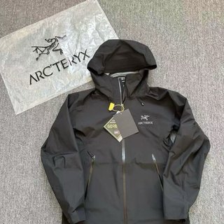 Chaqueta Arc'teryx Blanca Gore-Tex TRATO EN MANO