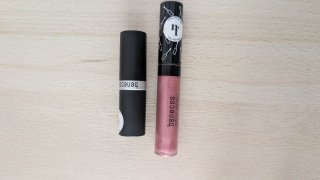 Pintalabios y gloss Benecos rosas