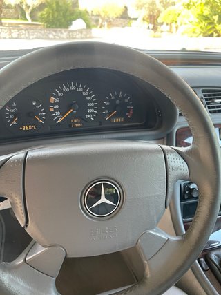 Mercedes-Benz CLK 200