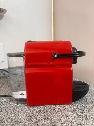 Cafetera Nespresso Roja De'Longhi/Krups