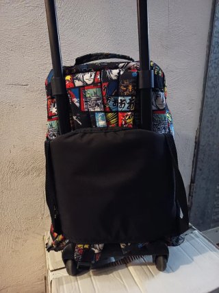 Mochila escolar con ruedas
