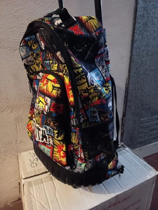 Mochila escolar con ruedas