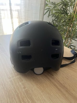 Casco patinete/skate infantil negro