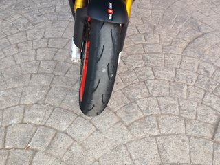 Aprilia RSV4 2023 - 9000 km