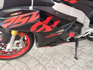 Aprilia RSV4 2023 - 9000 km