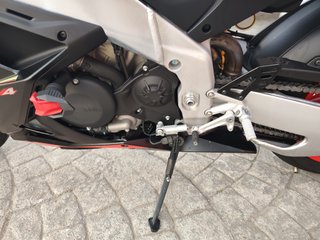 Aprilia RSV4 2023 - 9000 km