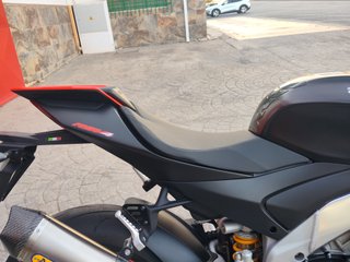 Aprilia RSV4 2023 - 9000 km