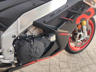 Aprilia RSV4 2023 - 9000 km