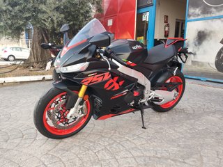 Aprilia RSV4 2023 - 9000 km