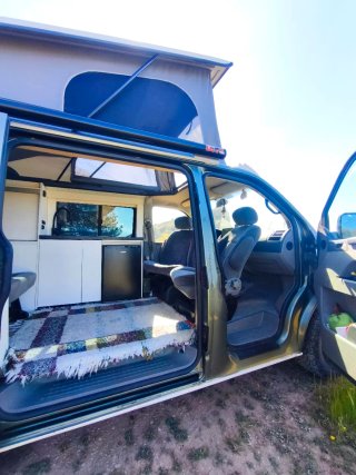 Volkswagen Transporter T5 2004