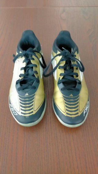 Botas de fútbol Adidas F50 Messi niño