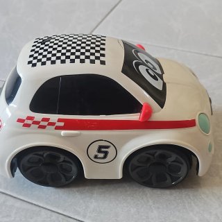 Macchina radiocomandata Fiat 500 sport