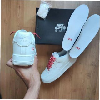 Nike Air Force 1 Low Supreme Blancas Talla 42