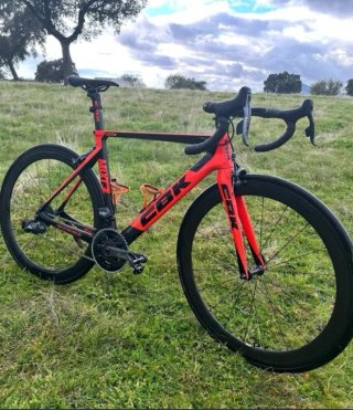 Bicicleta de carretera CBK carbono Mixt3