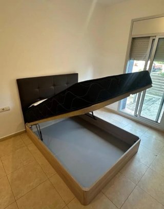 Canapés y colchones nuevos