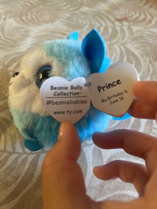Peluche TY Beanle Balls azul y blanco