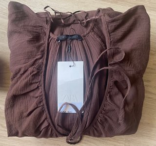 Vestido gasa midi godets Zara Talla S