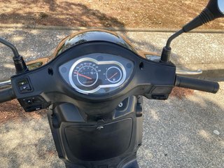 Peugeot Tweet 50 cc Scooter Negra