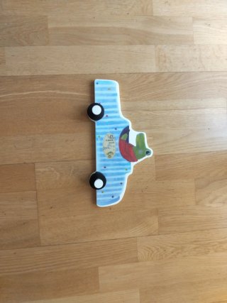 Perchero infantil de madera Ikea