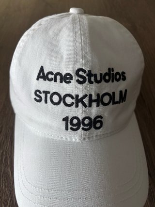 Gorra Acne Studios Blanca 1996