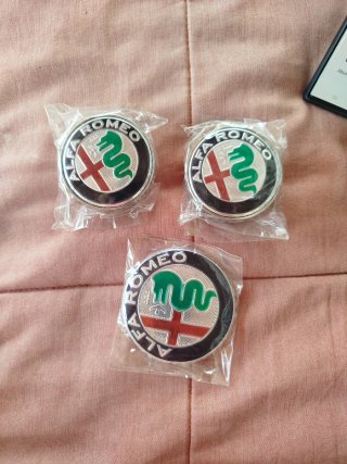 Tapacubos Alfa Romeo (3 unidades)