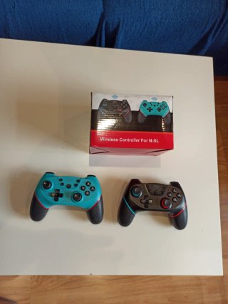 Controller wireless compatibili con Nintendo Switch Lite