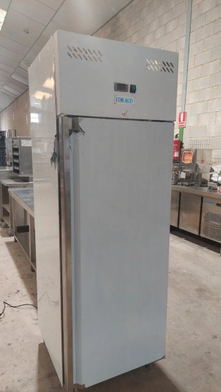Armario frigorífico FORCOLD 429L NUEVO con tara