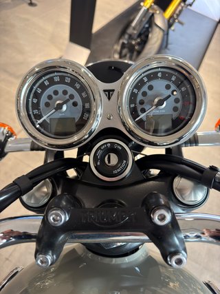 Triumph Bonneville T120
