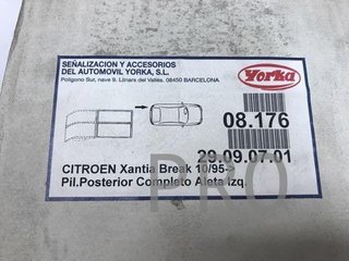 Piloto citroen xantia break izquierdo