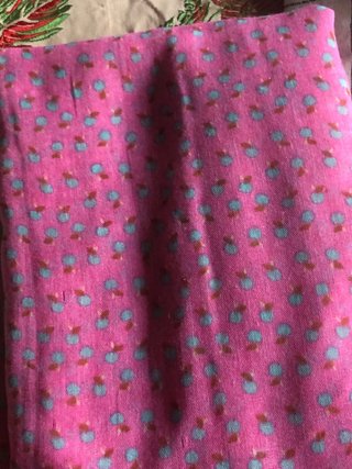 Pañuelos grandes tipo foulard  3 euros cada uno