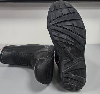 Botas Moto Kum Negras Talla 41