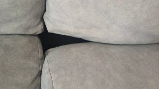 Sofá extraíble gris patas altas