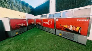 Botelleros Cruzcampo.