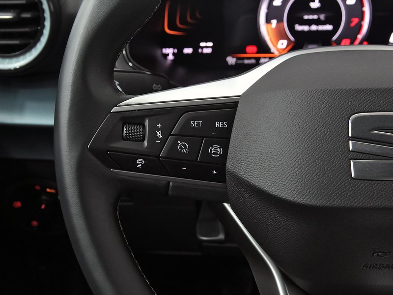 SEAT Arona 2025, foto 15