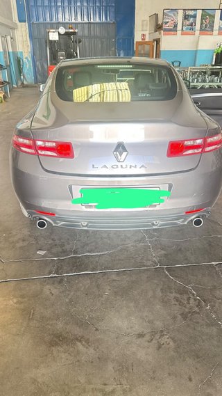 Renault Laguna 2015