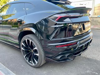 Lamborghini Urus 2023