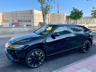 Lamborghini Urus 2023
