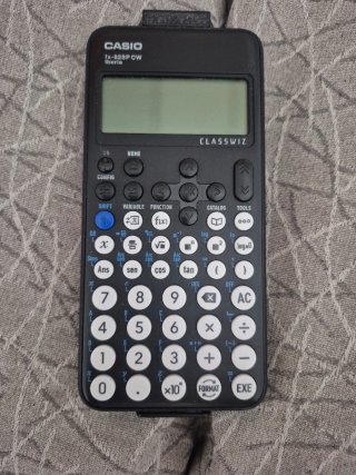 Calcolatrici Casio fx-82SP CW Iberia