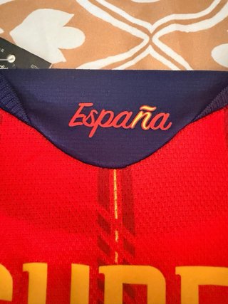 AUTHENTIC Camiseta España Cucurella 24 FIFA