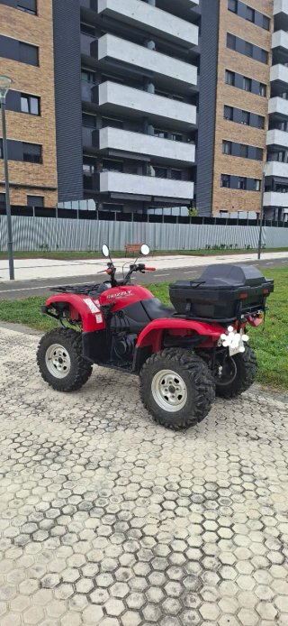 Yamaha Grizzly 660 Rojo