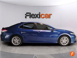 Toyota Camry 2.5 220H Advance
