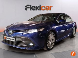 Toyota Camry 2.5 220H Advance