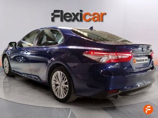 Toyota Camry 2.5 220H Advance