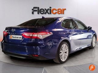 Toyota Camry 2.5 220H Advance