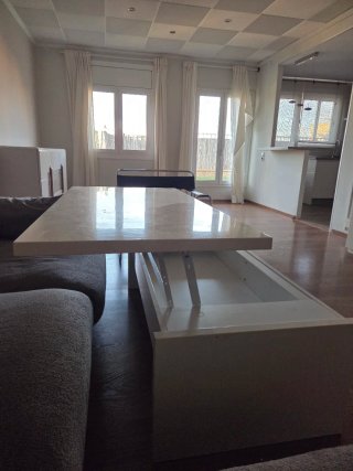Mesa de centro elevable blanca