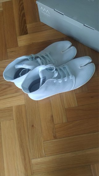 Zapatillas Tabi Marugo Blancas Talla 42.5
